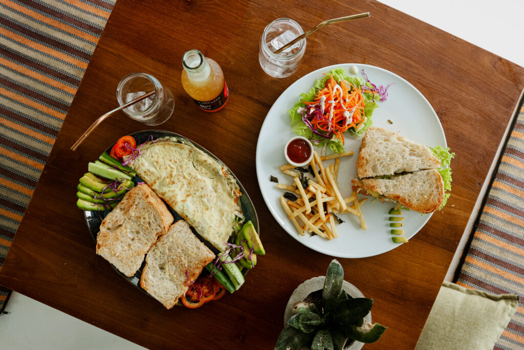 StayGolden - food - by Hui Chen and Igor Swieczak